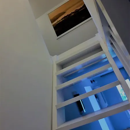 Mandulashaz